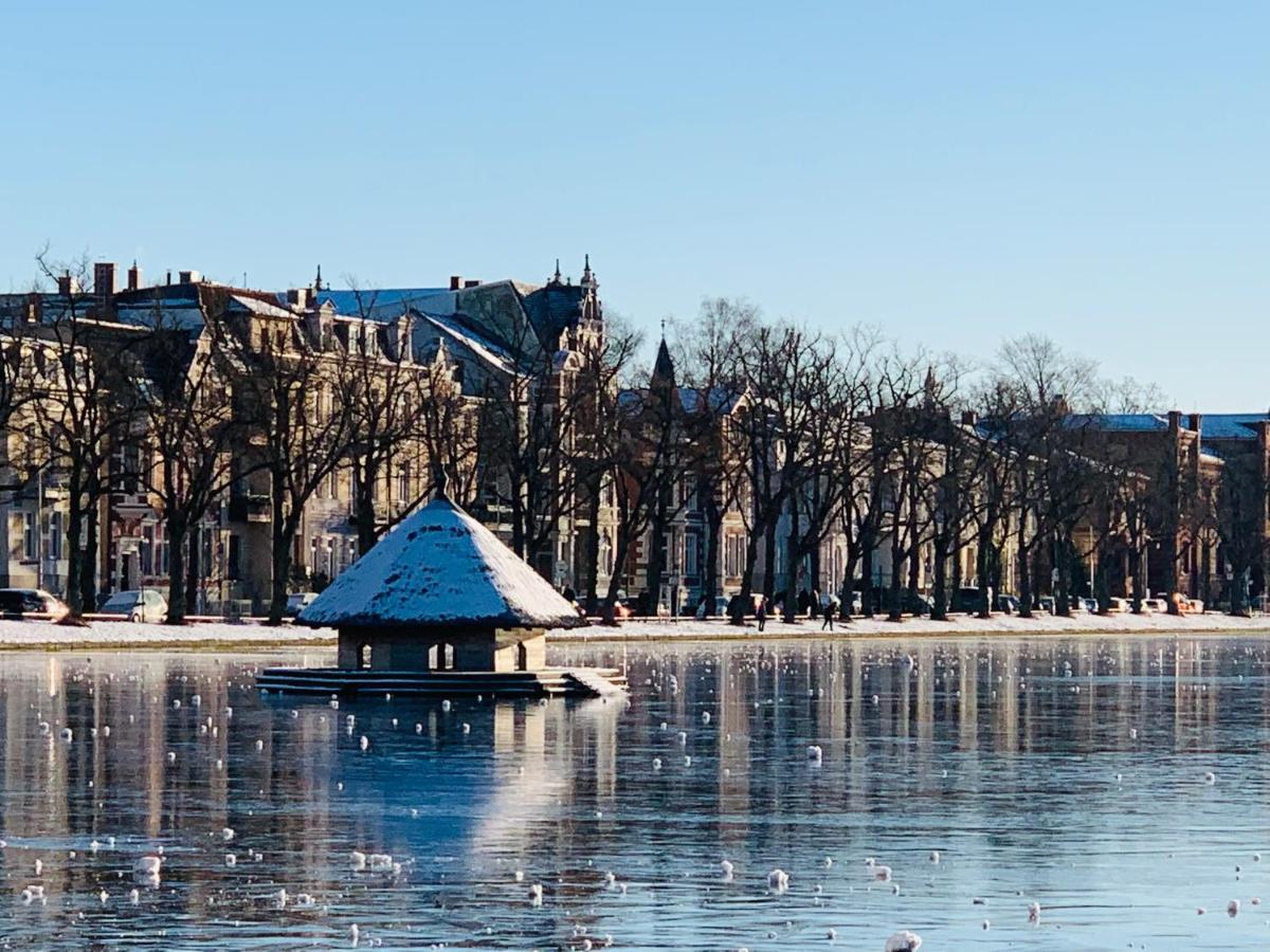 Hotel Zum Weissen Haus Schwerin  Exteriér fotografie